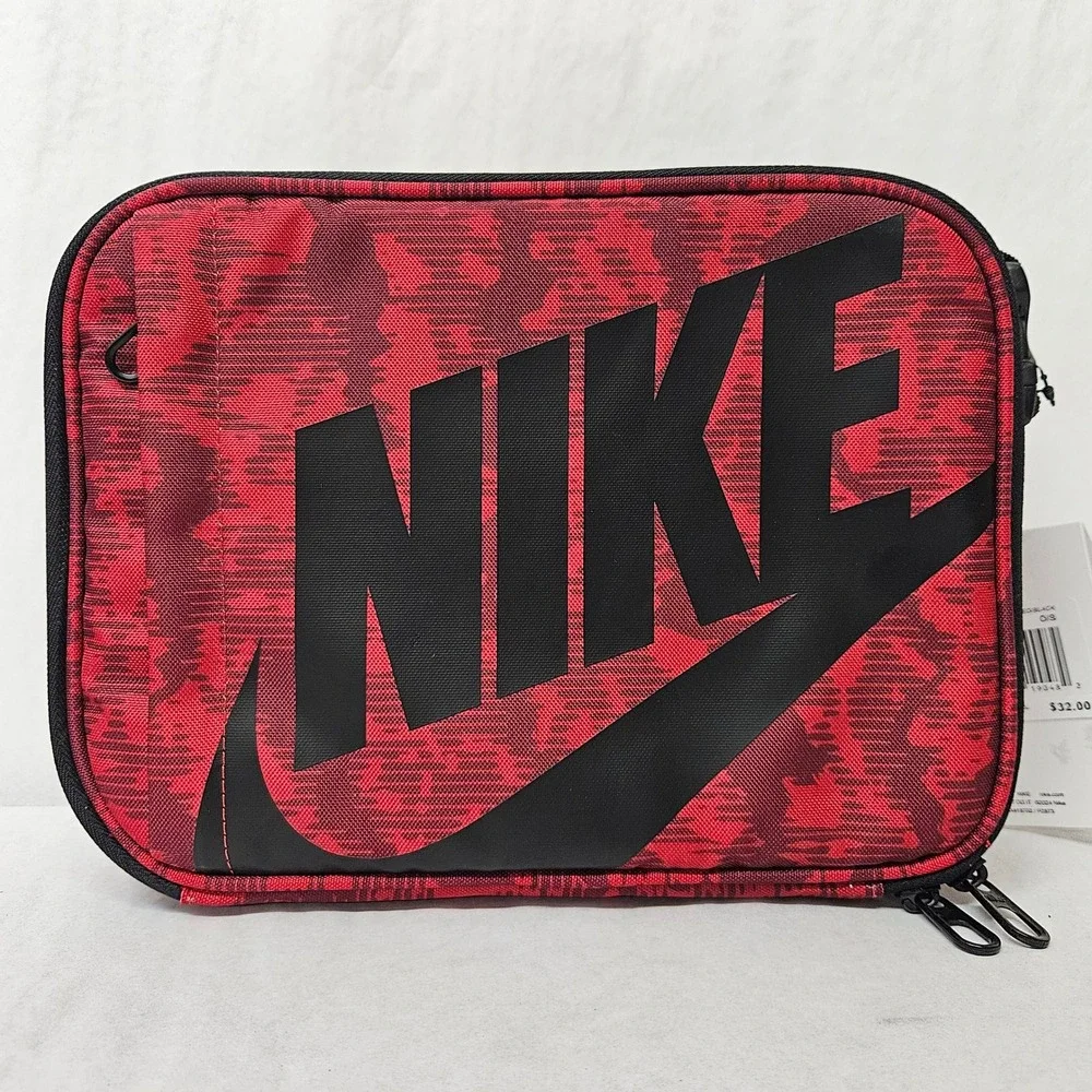 Nike Hard Shell Insulated Lunch Bag 9A2744-H24 Gym Red Black Digi Camo